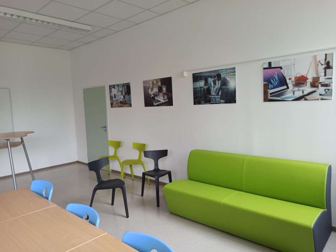 Gruppenarbeitsplätze, Kreativraum im E-Commerce Loft Haus B