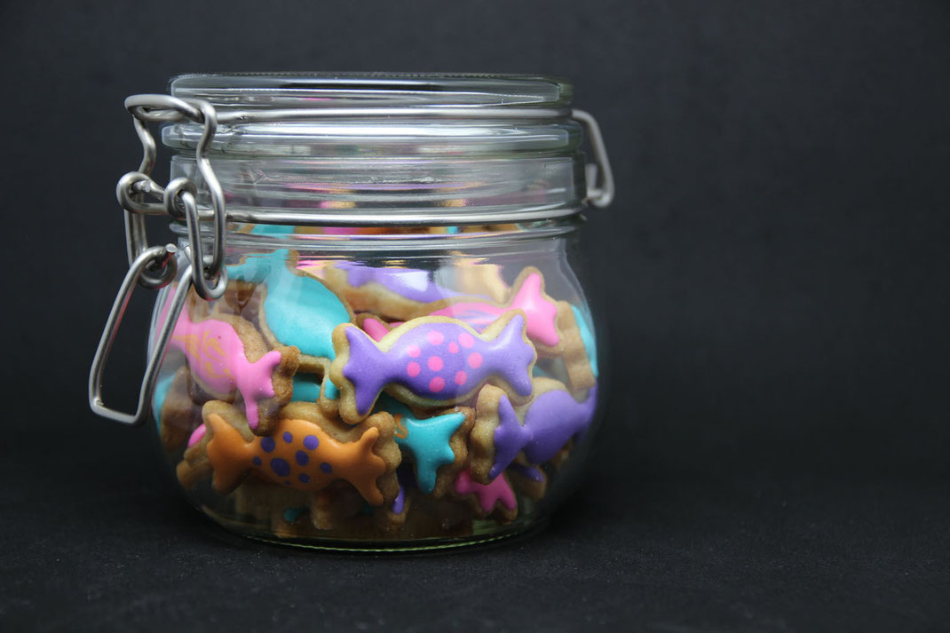 candy jar with cute selfmade cookies