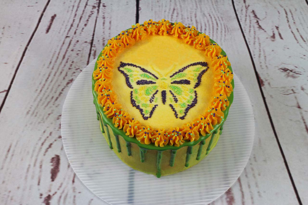 spring cake with butterfly