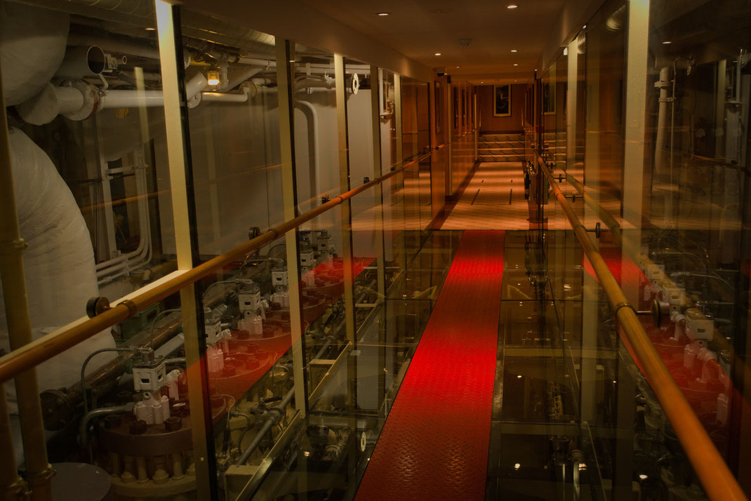 Fingal hotel, engine room, glass walkway with machinery around