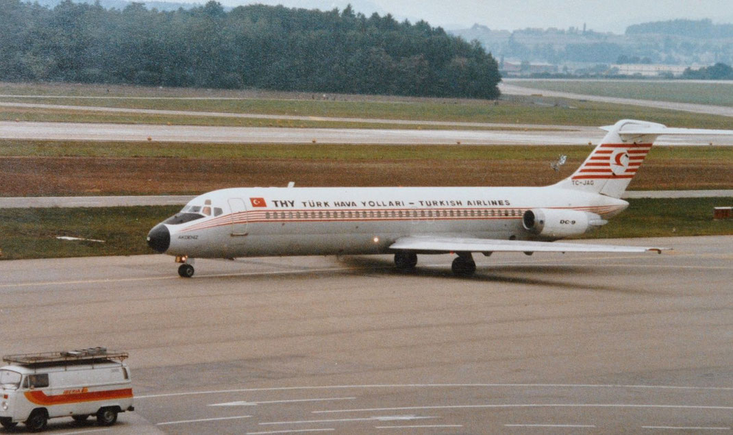 Turkish Airlines DC-9
