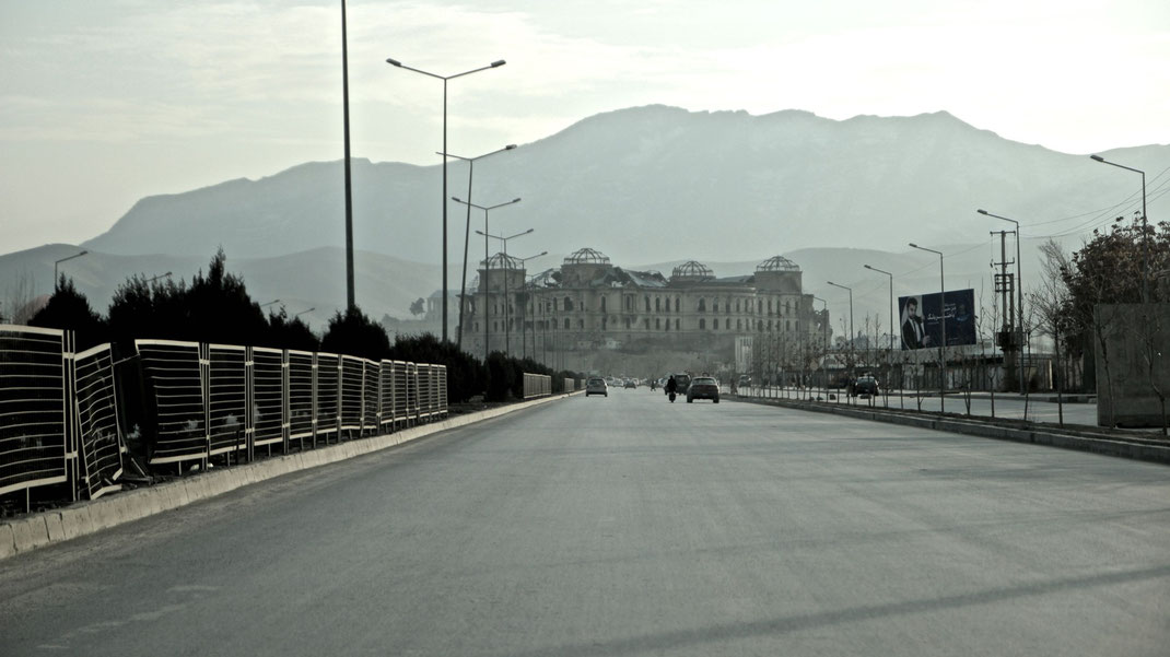 road leading to the darul aman palace