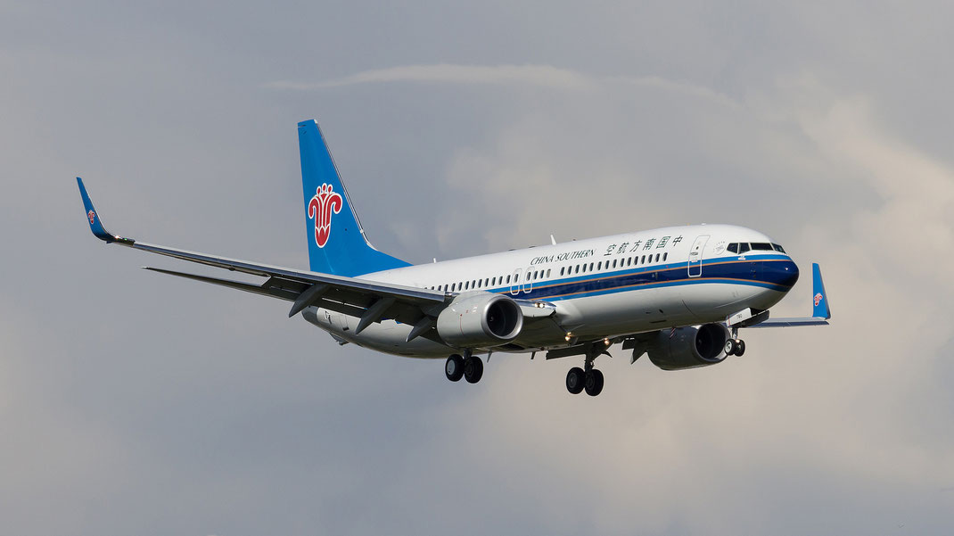 China Southern Airlines 737 boeing