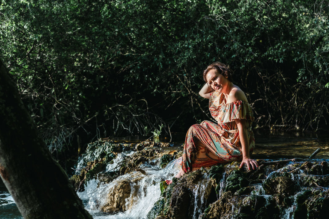 Portraitfotografie wasser fluss bach reutlingen - virginie varon - soul photographer