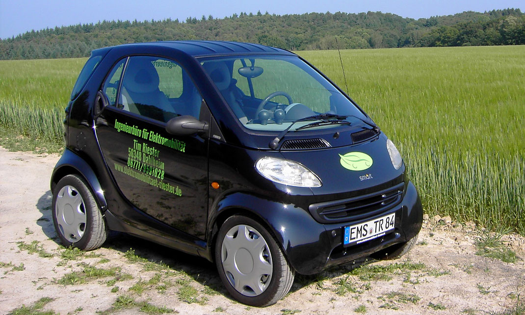 Auf Elektroantrieb umgerüsteter Smart 450.