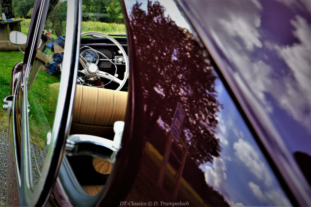 Alltag im Oldtimer - Oldtimer im Alltag.