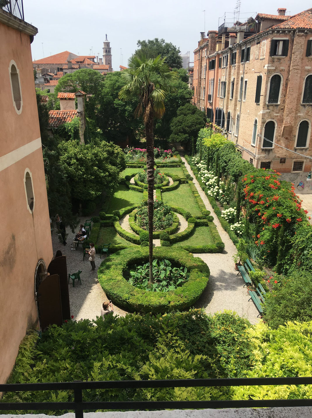 Garten am Canal Grande / Foto: Herta Gurtner