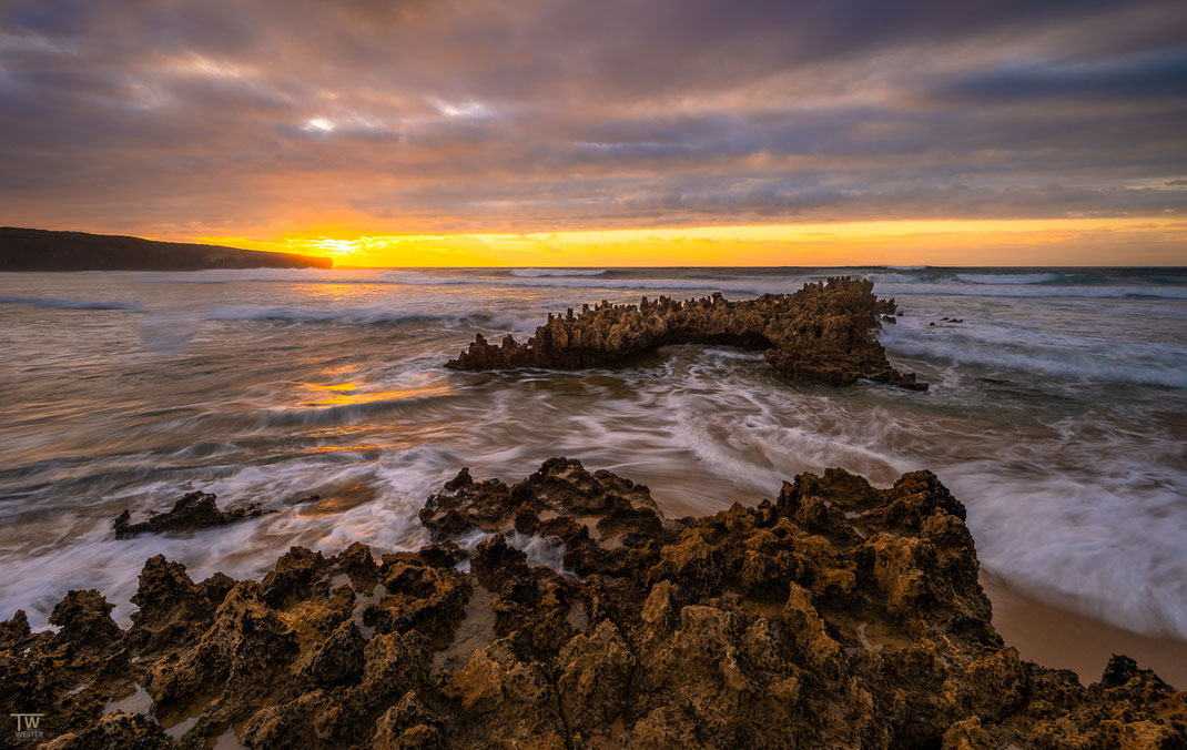 4. Auch am nächsten Abend besuchten wir nochmal diesen Strand, hier kurz bevor die Sonne nochmal durchbrach…