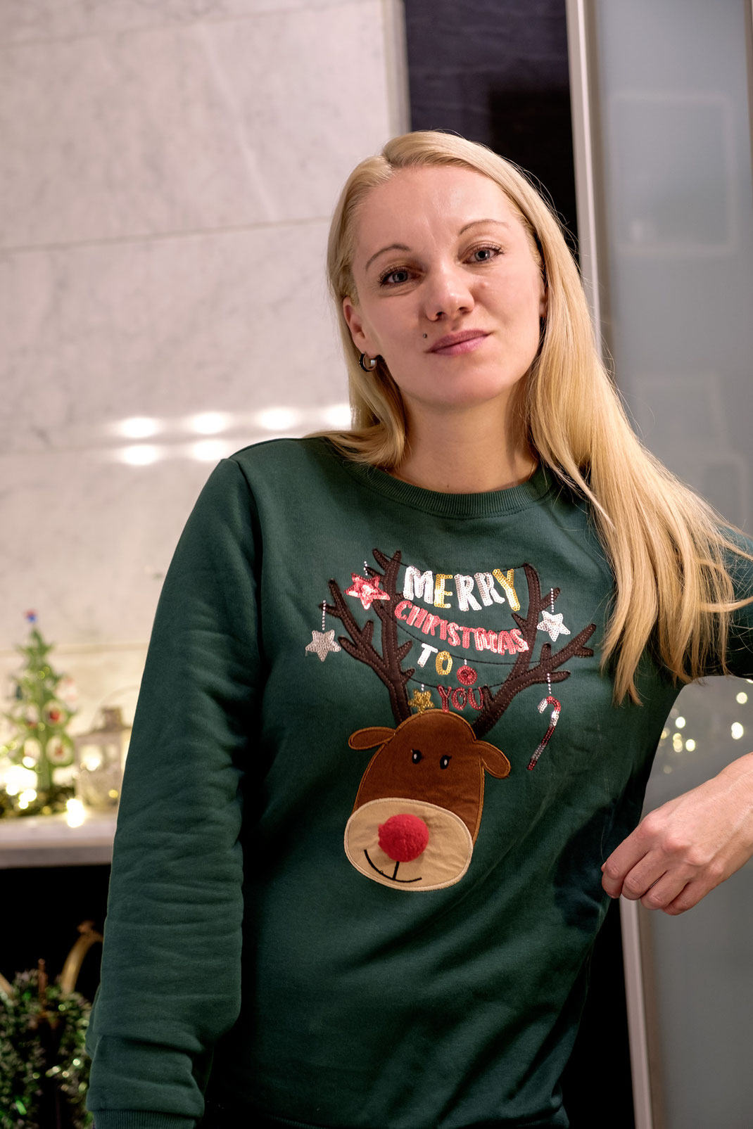 Weihnachtspullover & Christmas Sweater sind alle Jahre wieder eine echt süße Erfindung. Trotzdem gelten sie immer noch als vermeintliches NoGo | Hot Port Life & Style | Style Blog