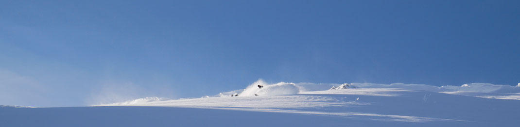 Champagne-Powder and just a few riders in the area. December is a perfect powder month in Bakhmaro, 12/2018.