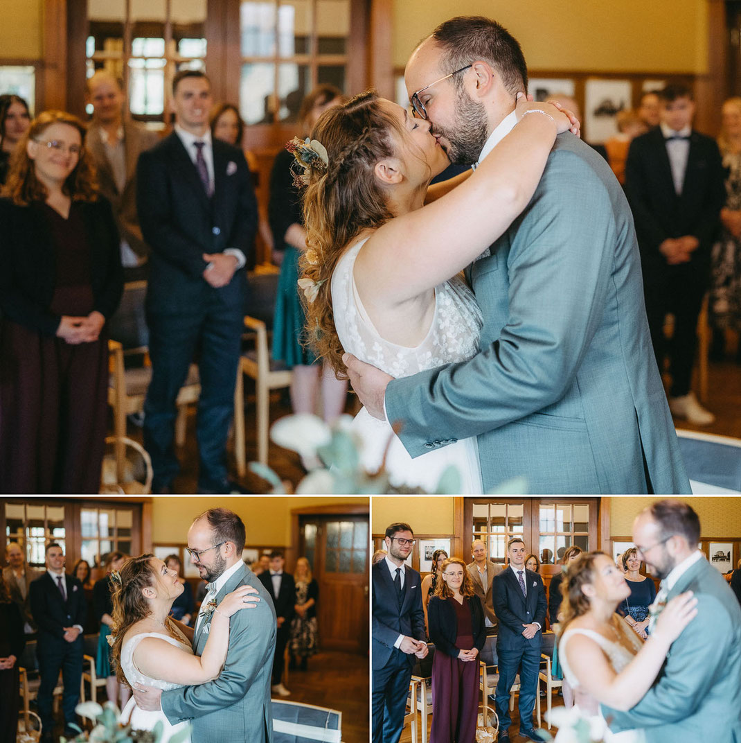 Der Hochzeitskuss: Freudentränen und Emotionen bei der Hochzeit von Jenny und Pascal.