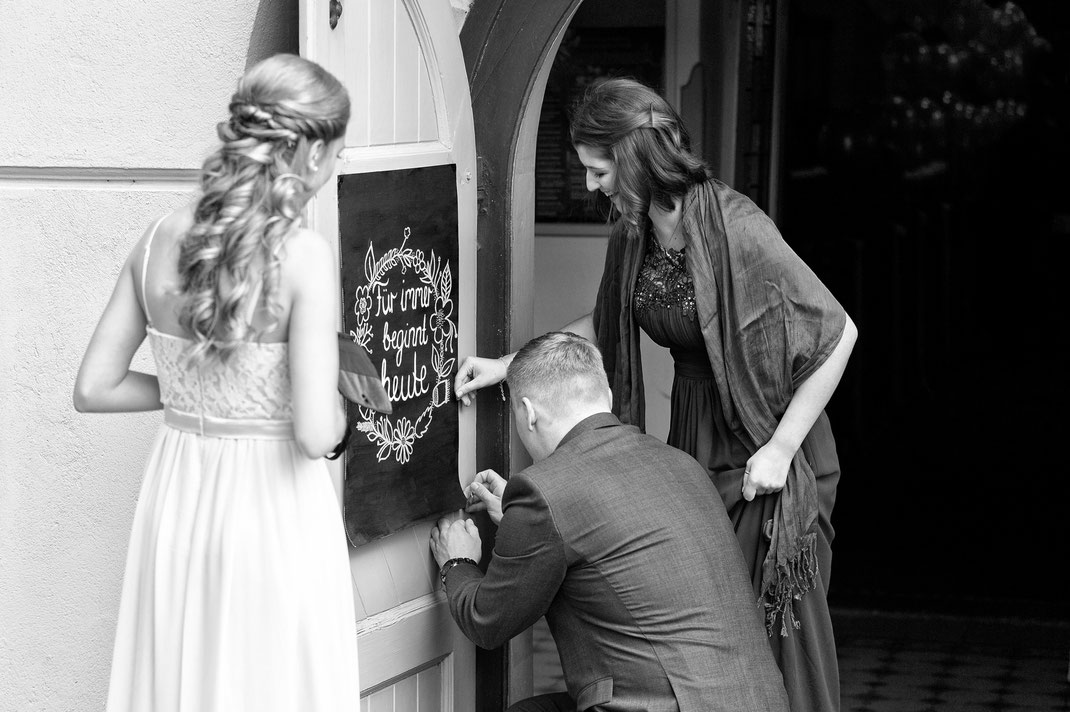 hochzeitsgäste, vorbereitungen hochzeit, trauzeugen, hochzeitsfotograf erzgebirge