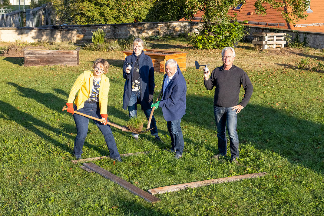 SAF Kirchheim - Spatenstich für die Umweltmessstation am Seminar in Kirchheim