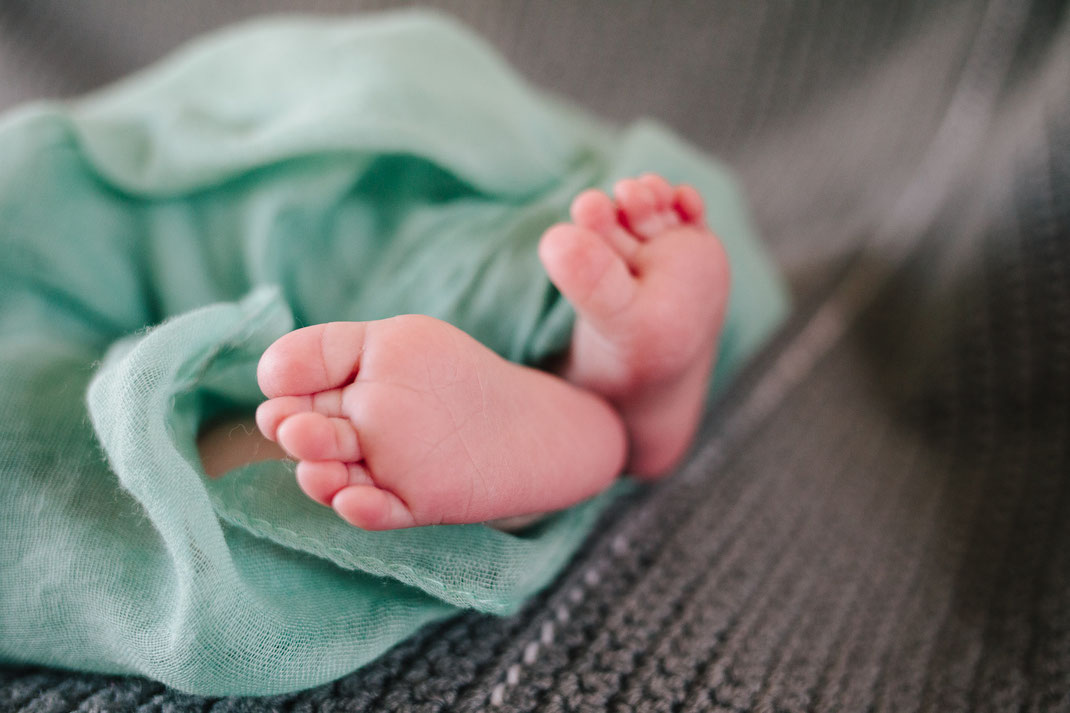 baby feet