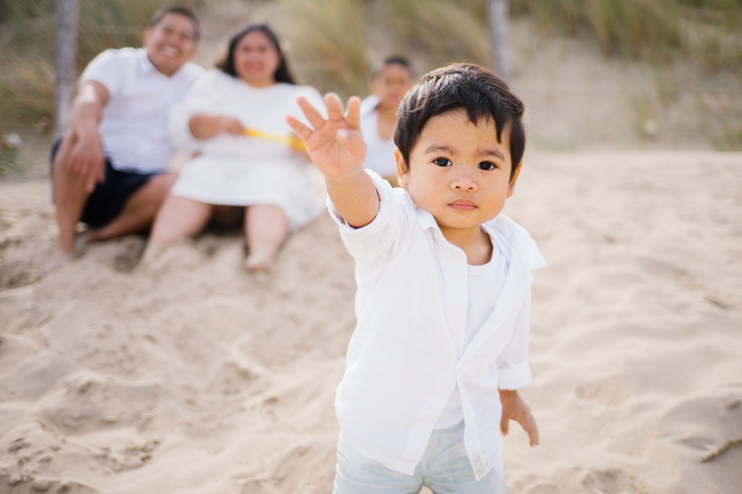 This is when you surely know the shoot is over. Baby boy said: ok now, bye-bye!