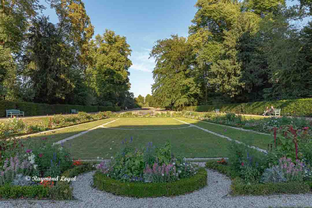 benrath palace french garden