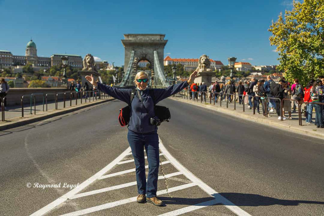 budapest chain bridge