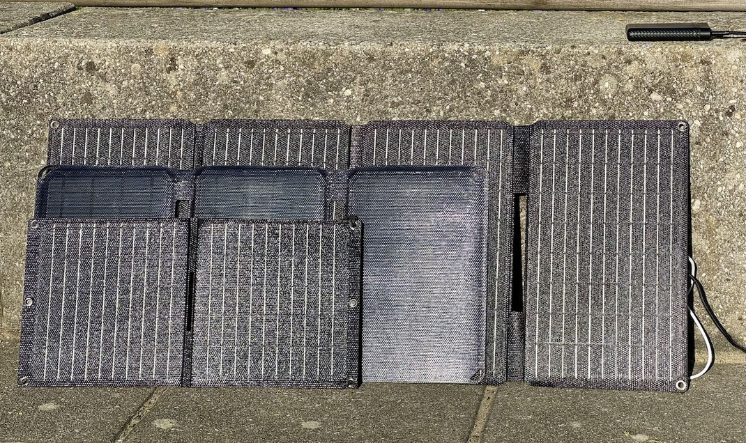 3 mal Sandberg Solarcharger (von vorne nach hinten): 15W, 21W, 40W