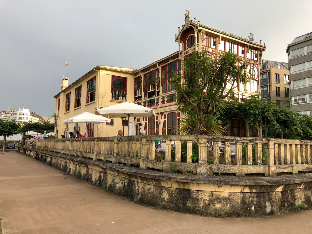 Das alte Café la Terraza in Sada