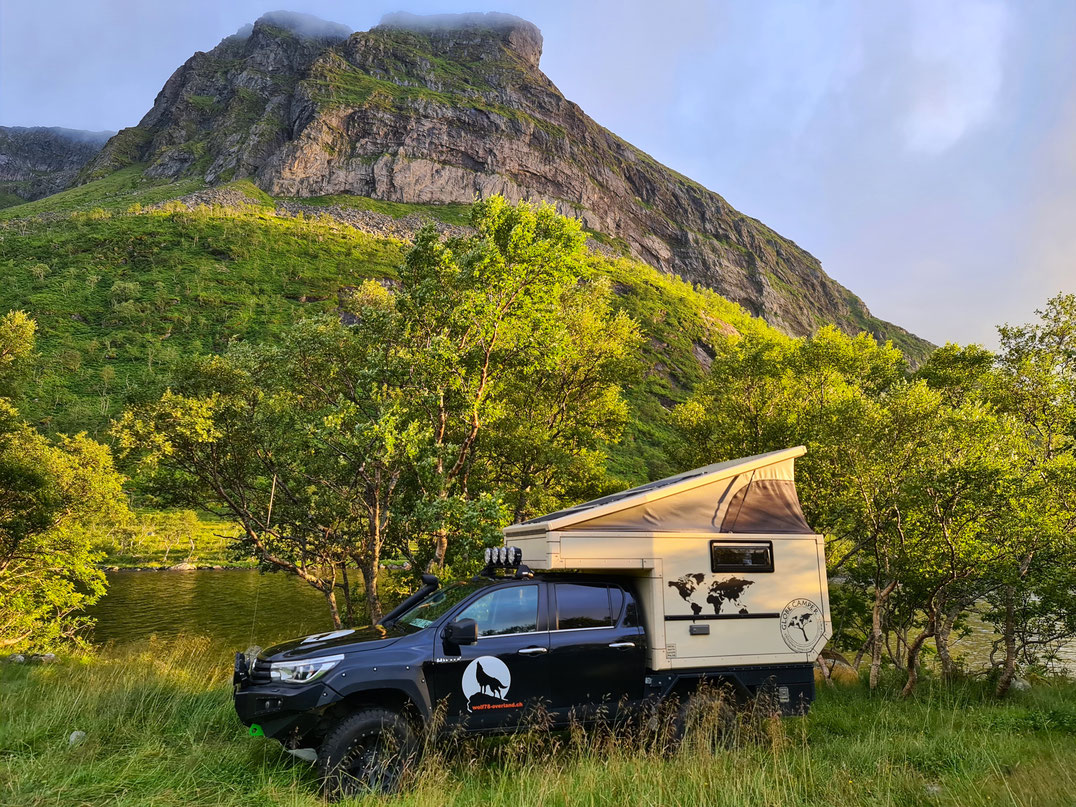 Globe Camper Offroad 195 Wohnkabine Toyota Hilux arctic trucks At33 At35 travel overland truck Revo N80 #ProjektBlackwolf Pick up camper Drive Your own Way AFN4x4 Rival4x4 bfgoodrich t/a ko2 285/70R17 ltprtz  Explore Without Limits #borntoroam Expedition