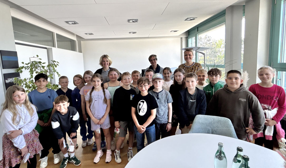 Besuch der Klasse 3b im Rathaus Stockach