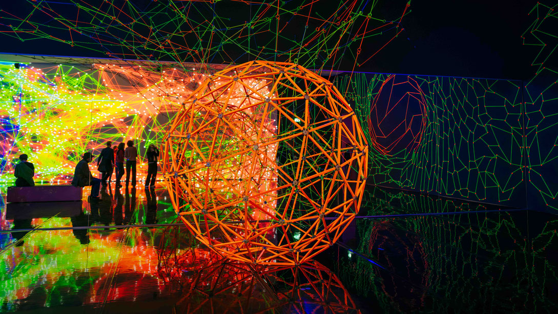 07/53 DIGITAL BY NATURE von Miguel Chevalier