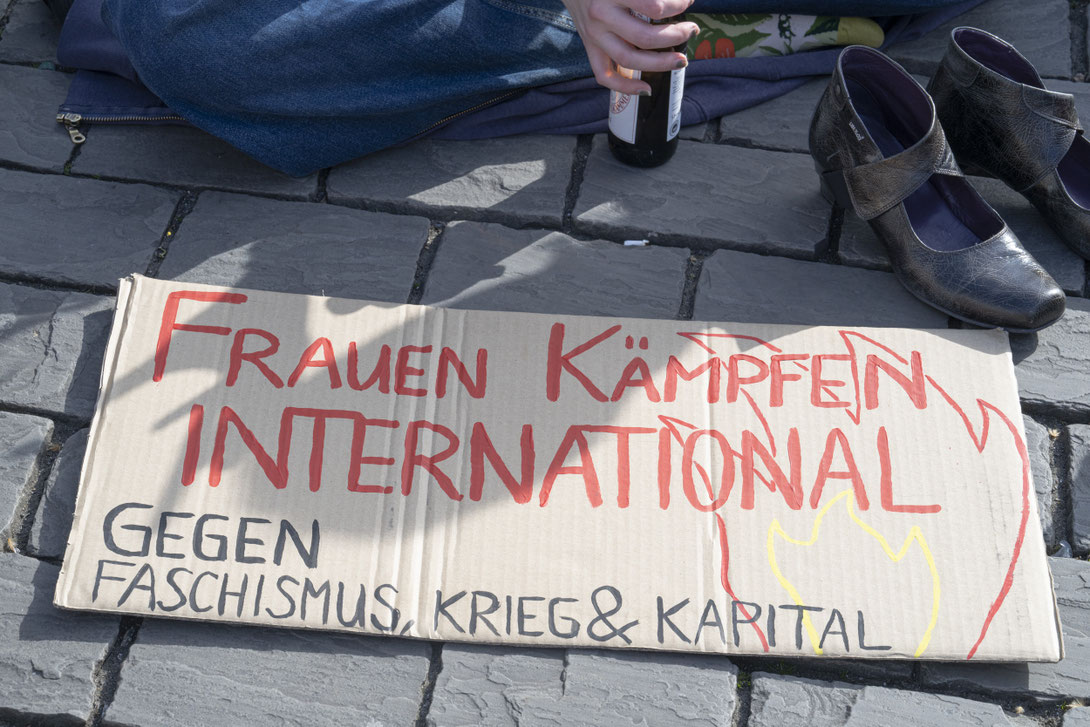Frauenstreik 09. März 2026 in Köln - fotografiert demipress