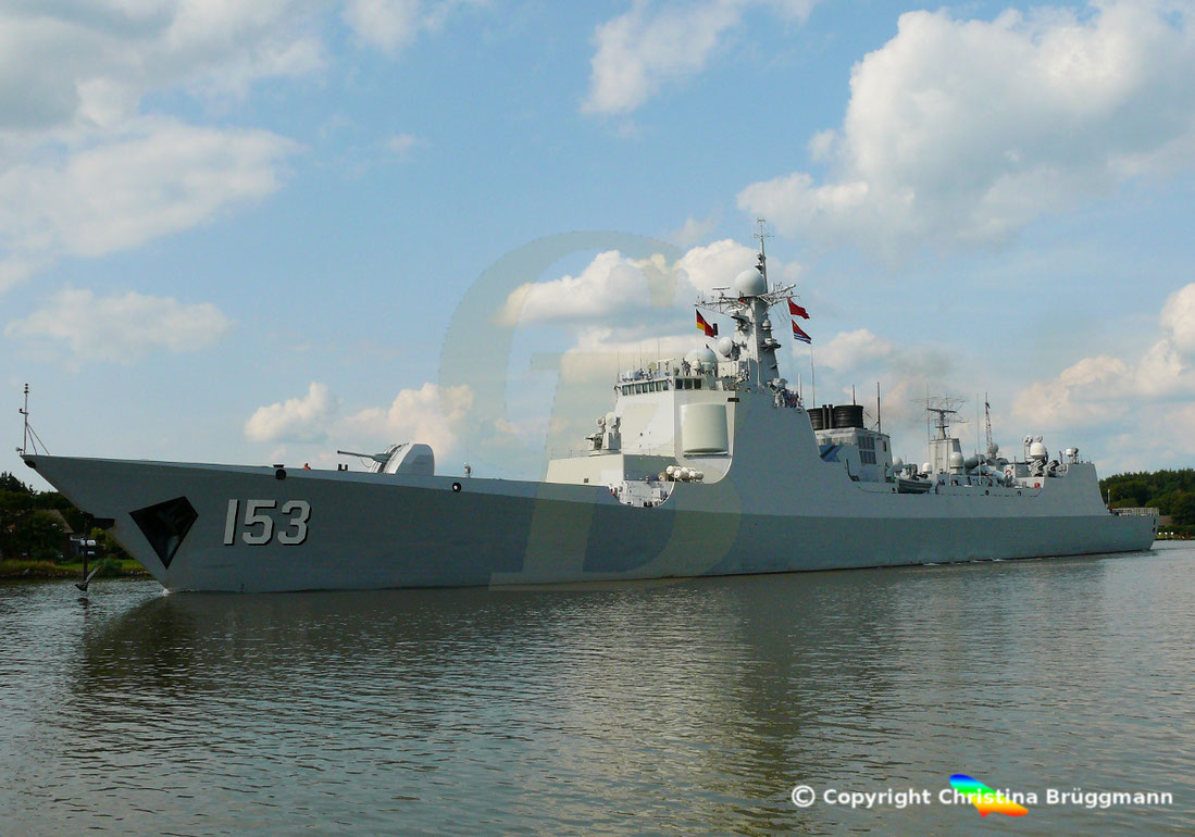Der chinesicher Zerstörer XI AN 153 bei der Passage der Nord-Ostsee-Kanals, 01.08.2019