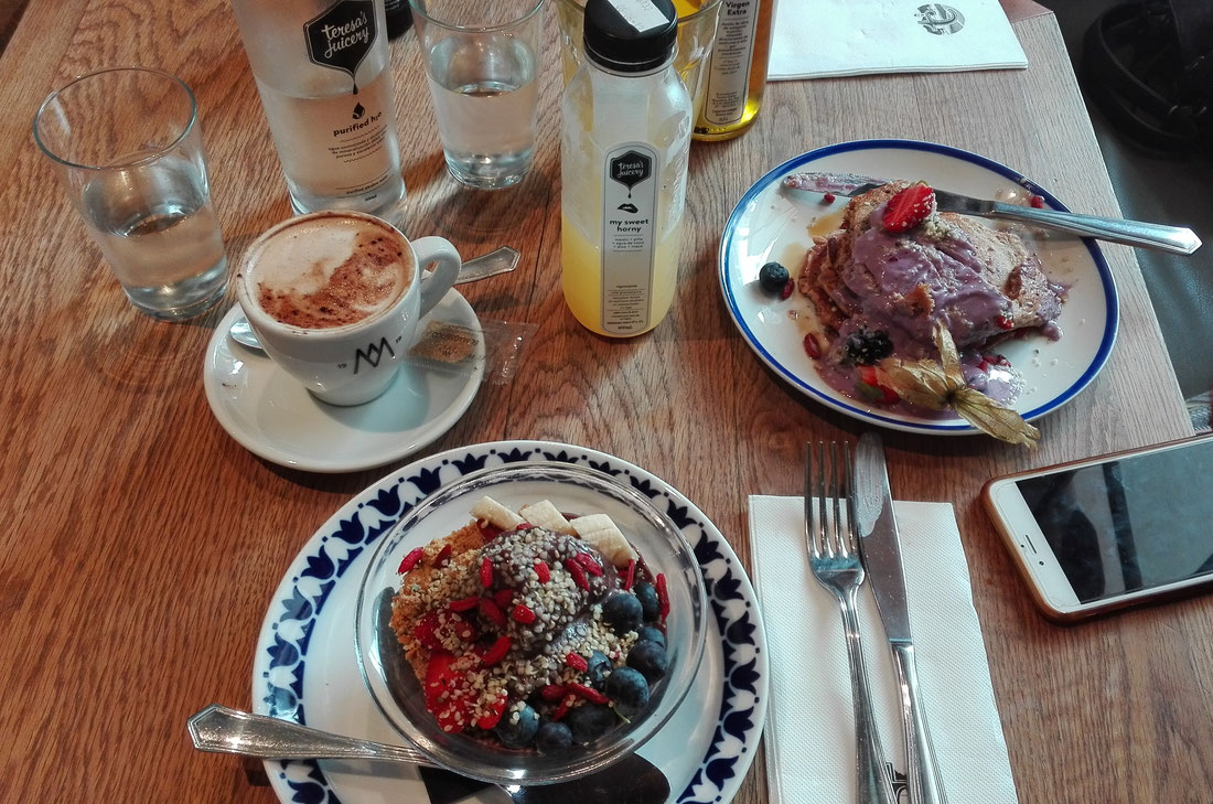 Flax & Kale | Barcelona Spanien
