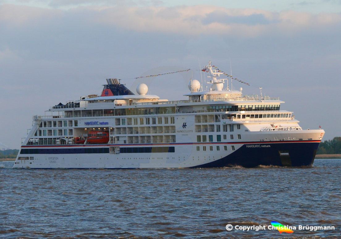 Hapag-Lloyd Kreuzfahrtschiff HANSEATIC NATURE