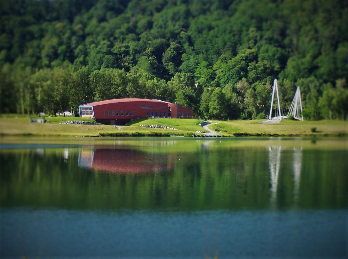 lac IKTUS