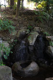 写真4　上の池・遅の井の滝　Aモード　F6.3　40㎜　−1.7　WBオート　ISO1600