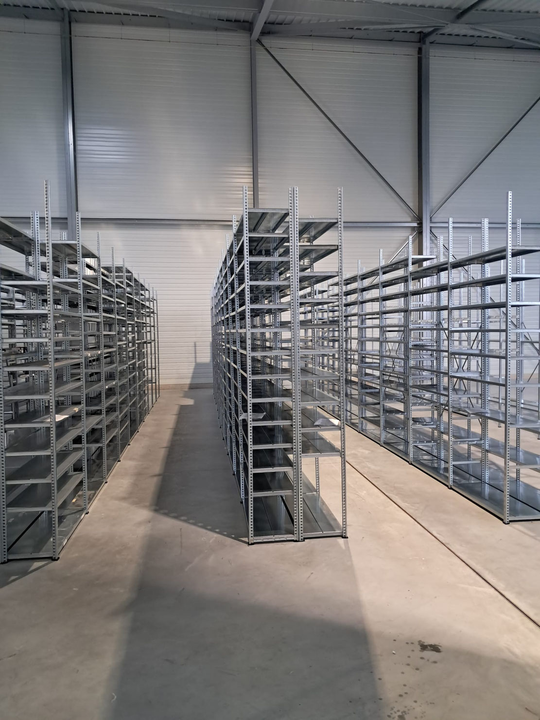 Rayonnage galvanisé G3 - Installation à Paris