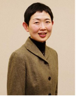 兼岡　理恵氏