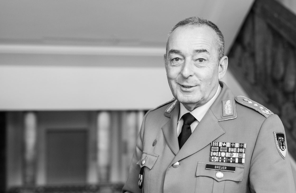 Carsten Breuer, Generalinspekteur der Bundeswehr beim Fotoshooting "Gesichter des Lebens"