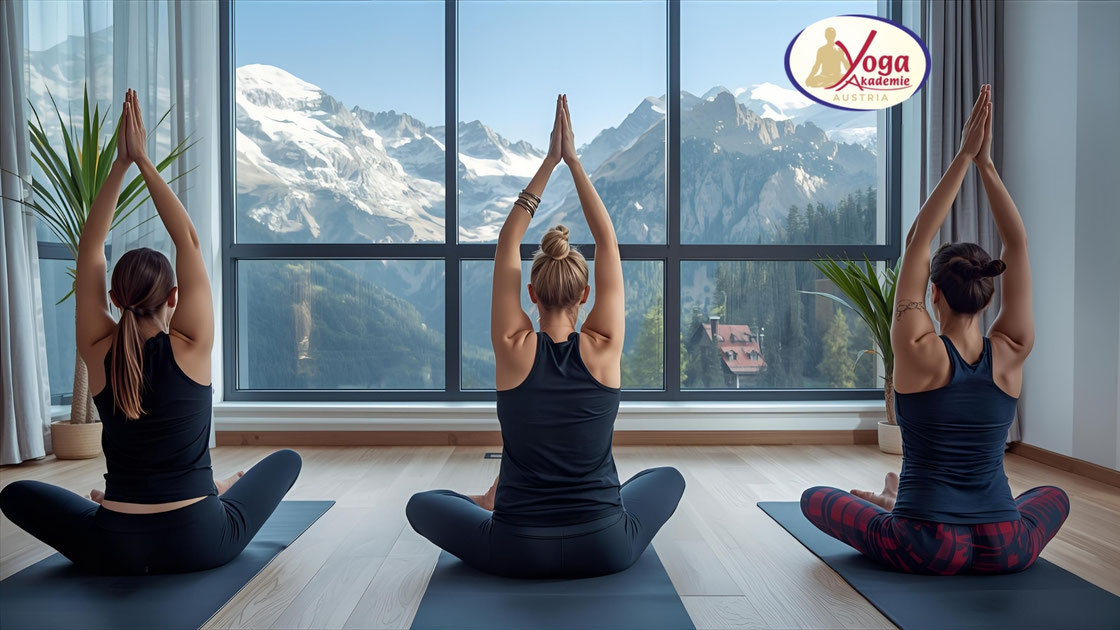 dieses Bild zeigt drei Frauen die eine Yoga Lehrer Ausbildung in Südtirol absolvieren und gerade Yogaübungen machen.