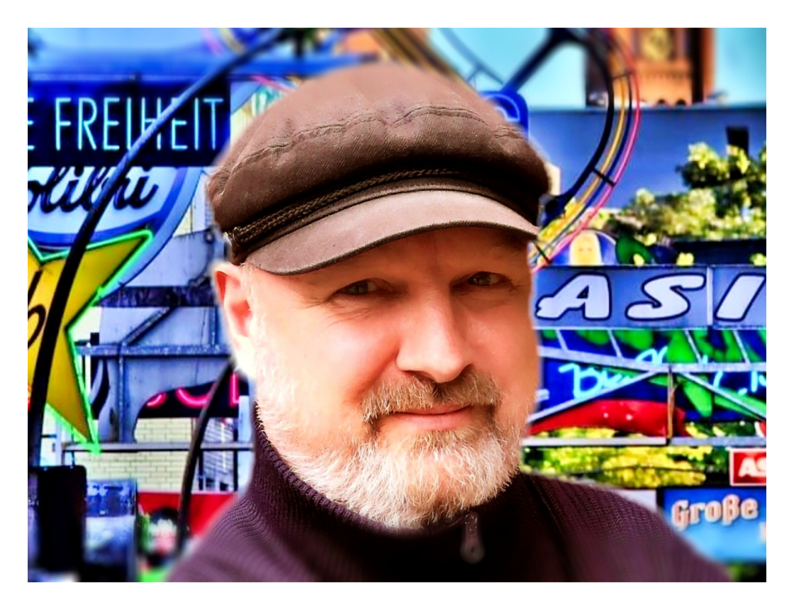 Kiez-Kapitän Touren auf der Reeperbahn – Beatles-Touren und Stadtführungen durch St. Pauli und Hamburg. Die Kiez-Kapitän Reeperbahn & Beatles Kieztour.