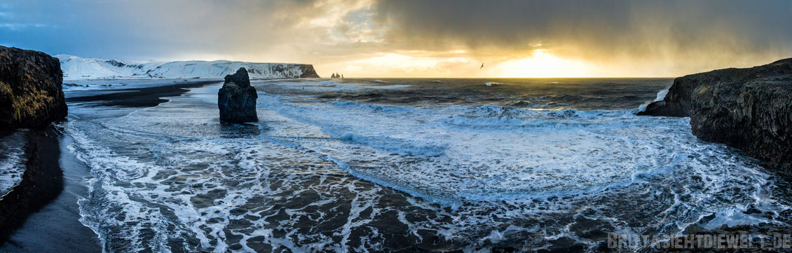 Dyrhólaey,dramatisch,Island,Süden,Küste,Winter,Meer,stürmisch,Wellen,Februar