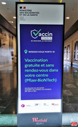 Vaccination Covid-19 au centre commercial Westfield Vélizy 2.