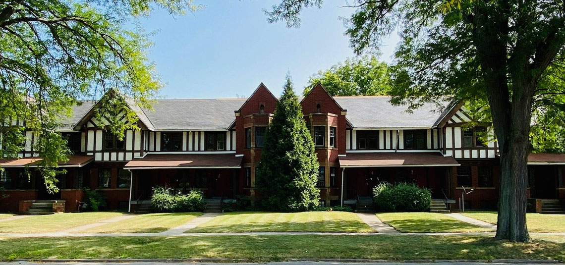 Glenwood Terrace reddoors