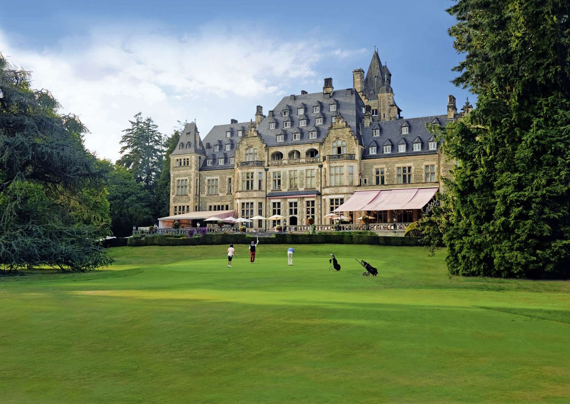 Schlosshotel Kronberg Außenansicht