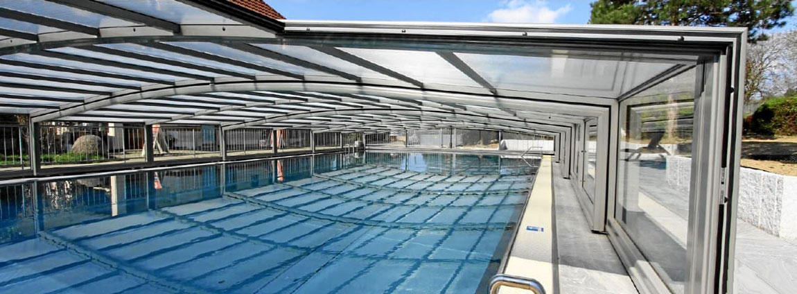 Mobiles Dach für das Schwimmbad in Bad Bellingen