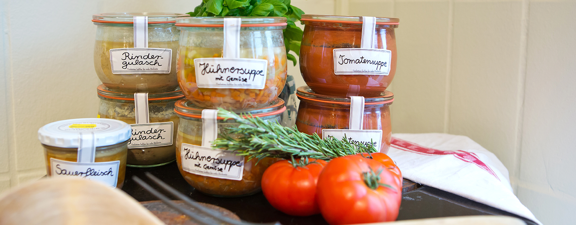 Nachhaltige Lebensmittel im Bio-Laden in Husum. Qualitativ hochwertige, nachhaltig verpackte Produkte. 100% BIO.