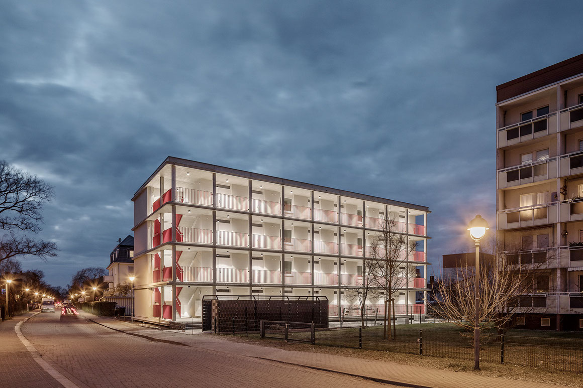 bauzeit berlin, Bauleitung, Mehrfamilienhaus (Fotograf: Philipp Obkircher)