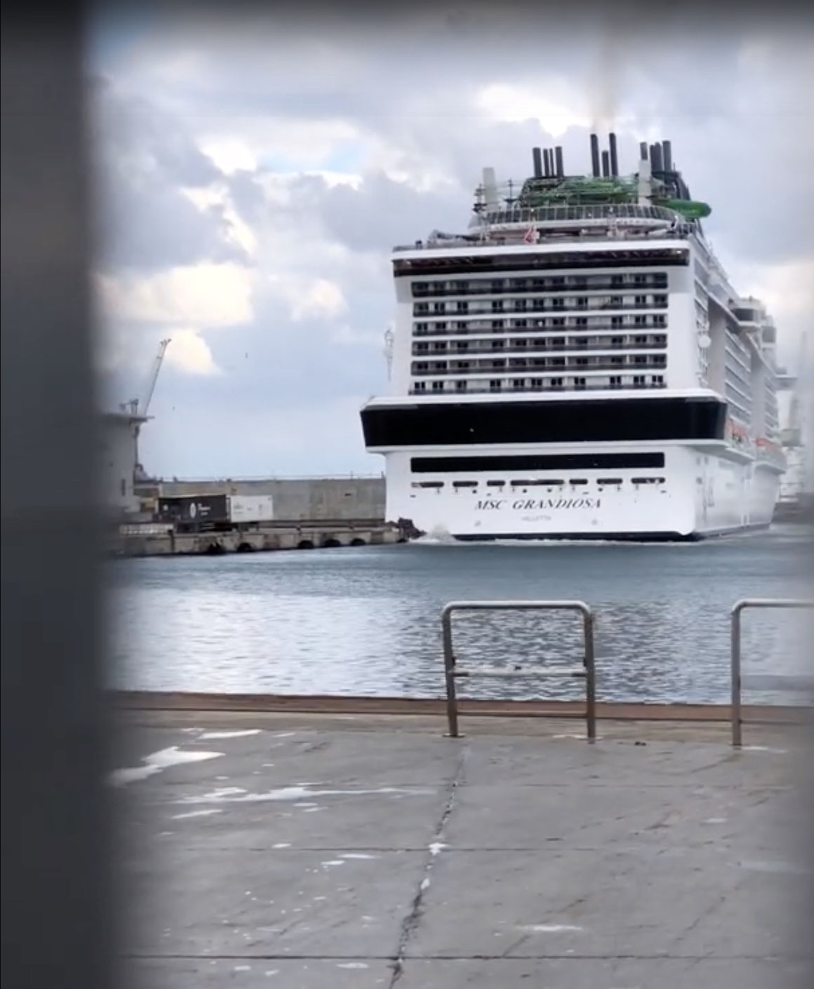 MSC Grandiosa Unfall Palermo