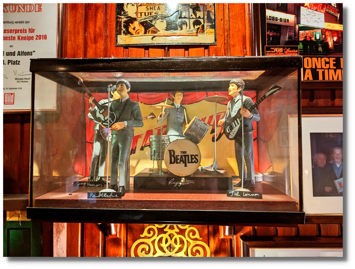 kieztour hamburg,  reeperbahn tour,  reeperbahn führung,  st pauli führung,  kieztour hamburg buchen,  jga hamburg tour,  comedy kieztour hamburg, reeperbahn tour tickets,  private kieztour hamburg, beatles reeperbahn tour