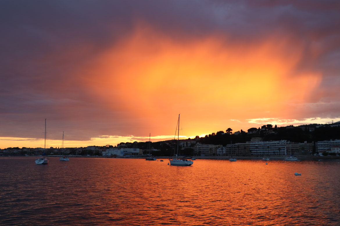 Le ciel s'enflamme 