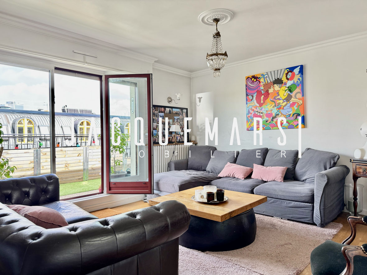 Exclusivité Vieux Lille - Grand T3 en dernier étage avec terrasse - 535.000 €