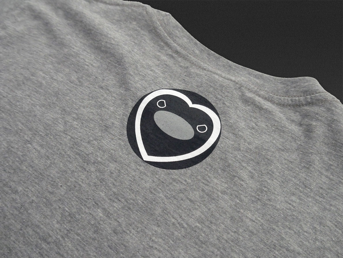 オリジナルTシャツ ペンギン ゴルフボール Fly 背面 デザイン