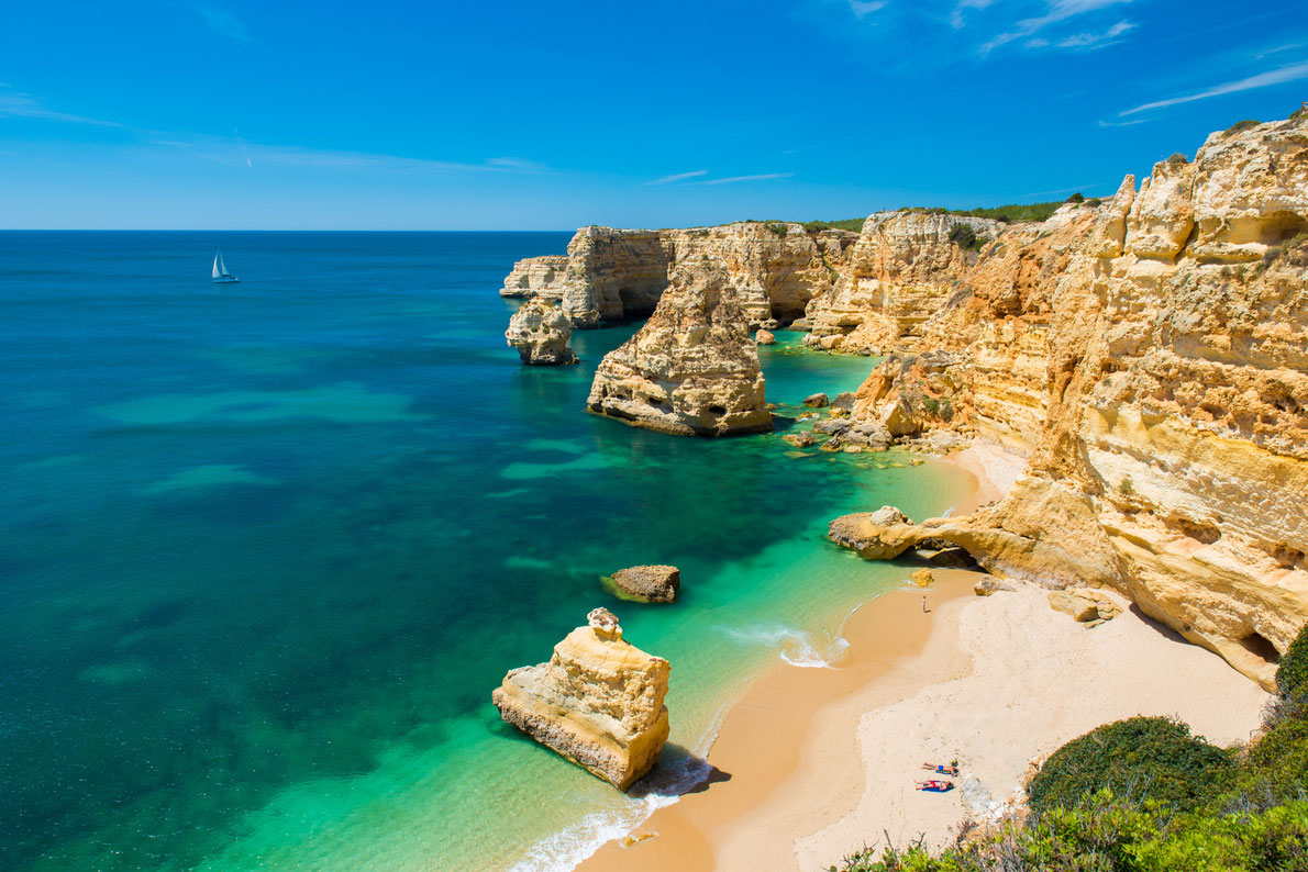 Praia da Marinha - Beach Marinha in Algarve, Portugal - Best beaches in Europe